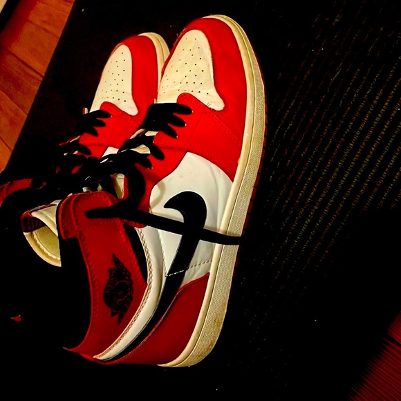 OG Chicago Air Jordan 1 - Picture 1 of 5
